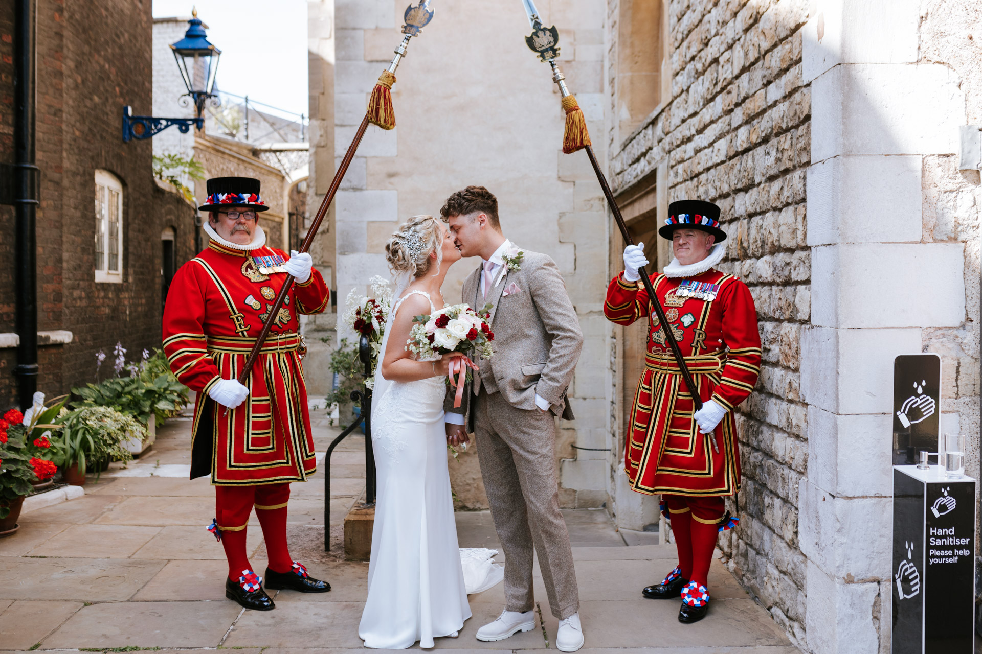 Tower of London Wedding – Chloe & Conor